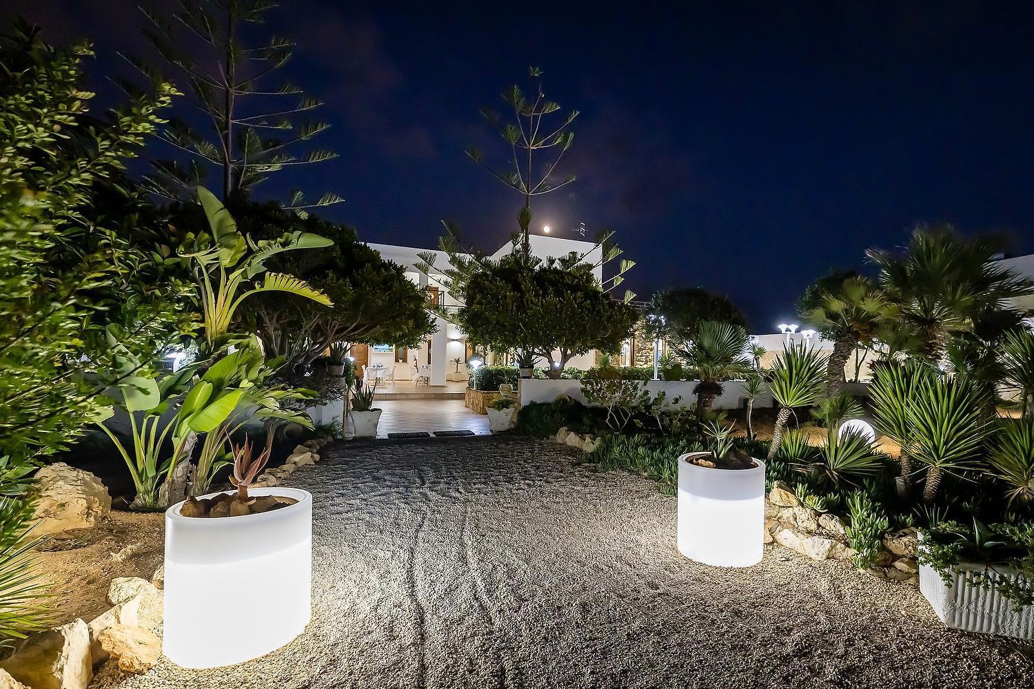 Hotel Cavalluccio Marino Лампедуза Экстерьер фото